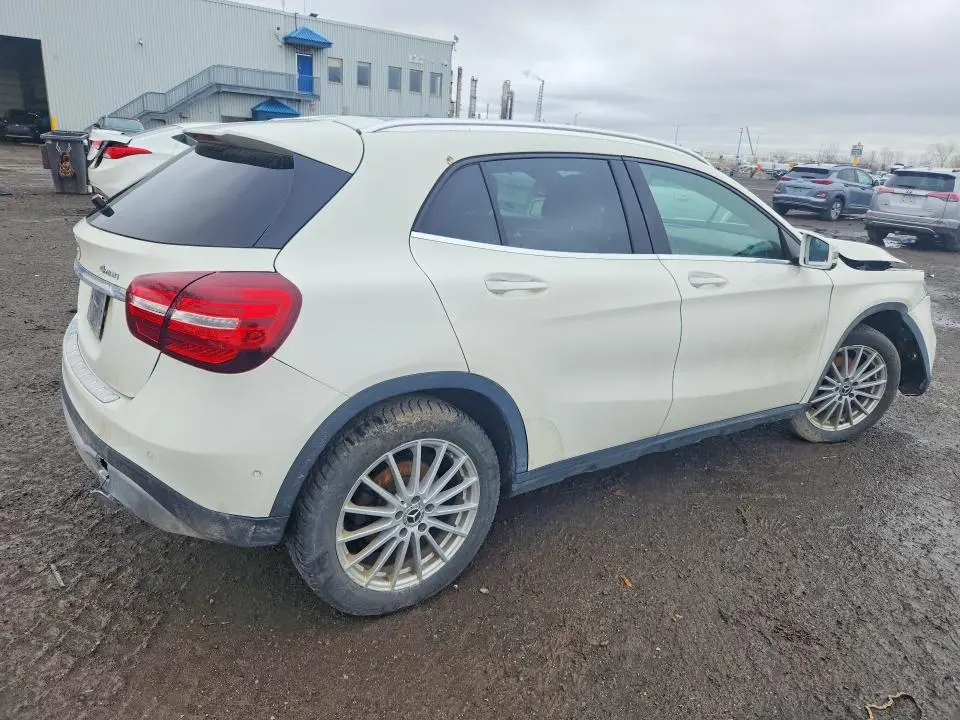 2018 MERCEDES-BENZ GLA 250 4MATIC  