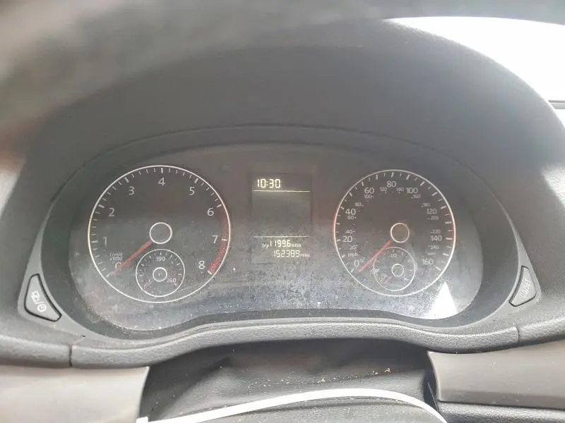 2015 VOLKSWAGEN PASSAT S  