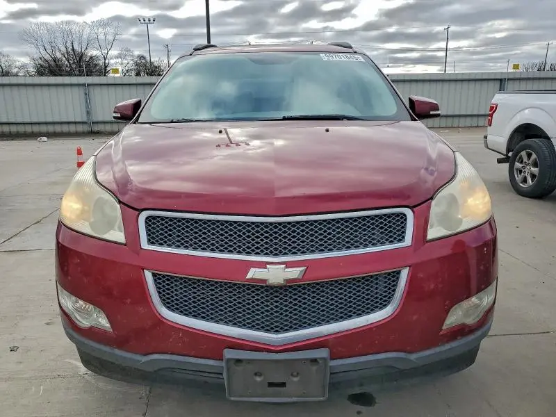 2011 CHEVROLET TRAVERSE LT  