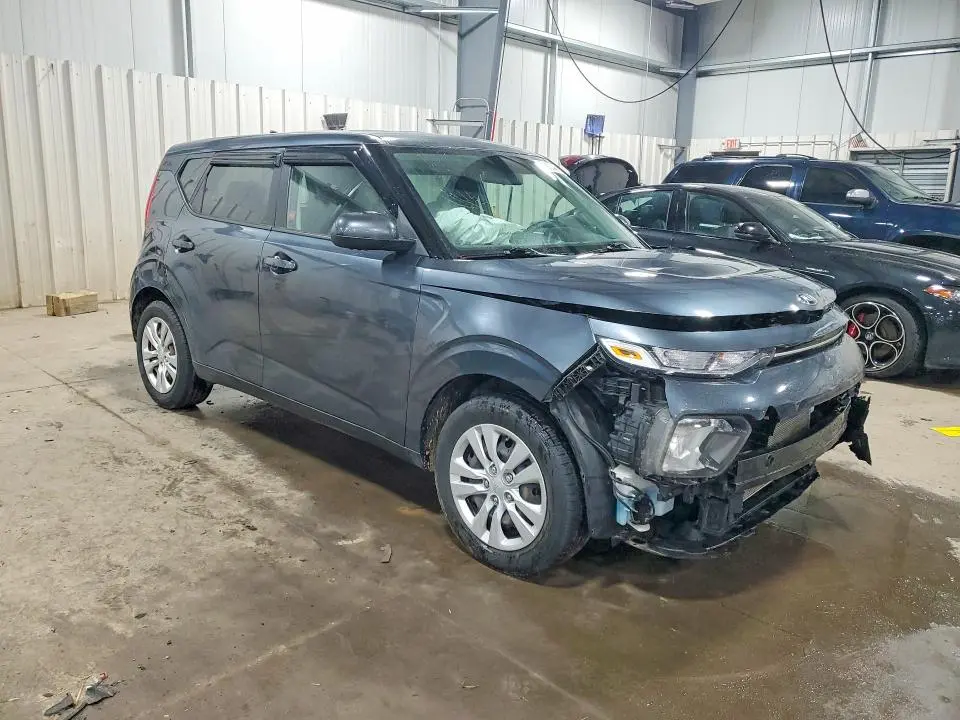 2020 KIA SOUL LX  