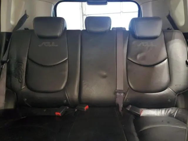 2010 KIA SOUL +
