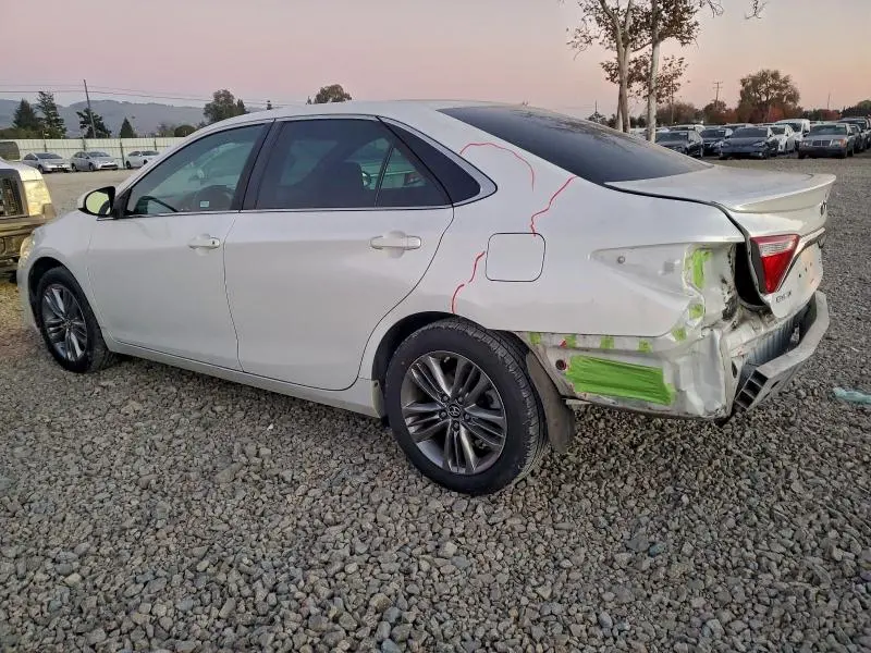 2017 TOYOTA CAMRY LE  