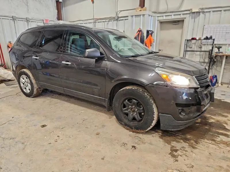 2013 CHEVROLET TRAVERSE LS  