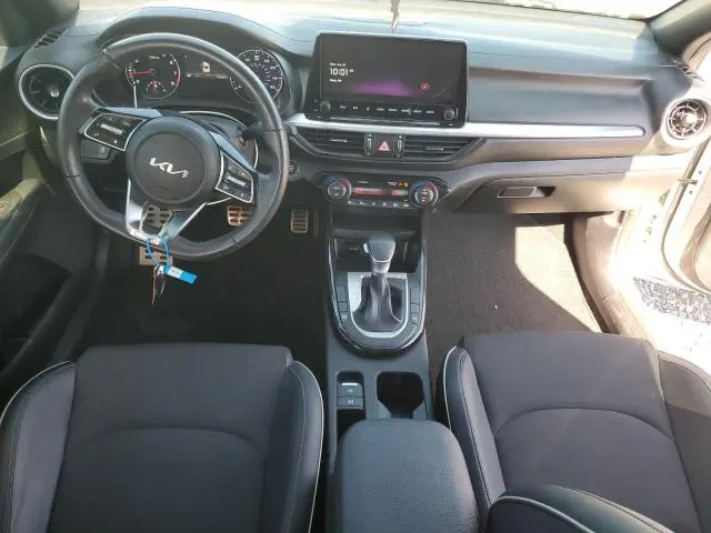 2024 KIA FORTE GT LINE  