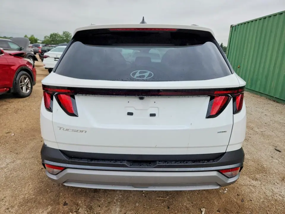 2026 HYUNDAI TUCSON SEL PLUS  