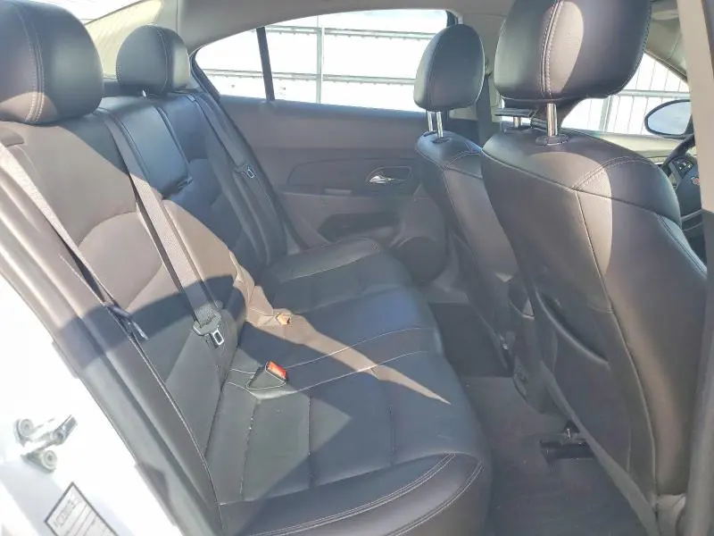 2015 CHEVROLET CRUZE LT  