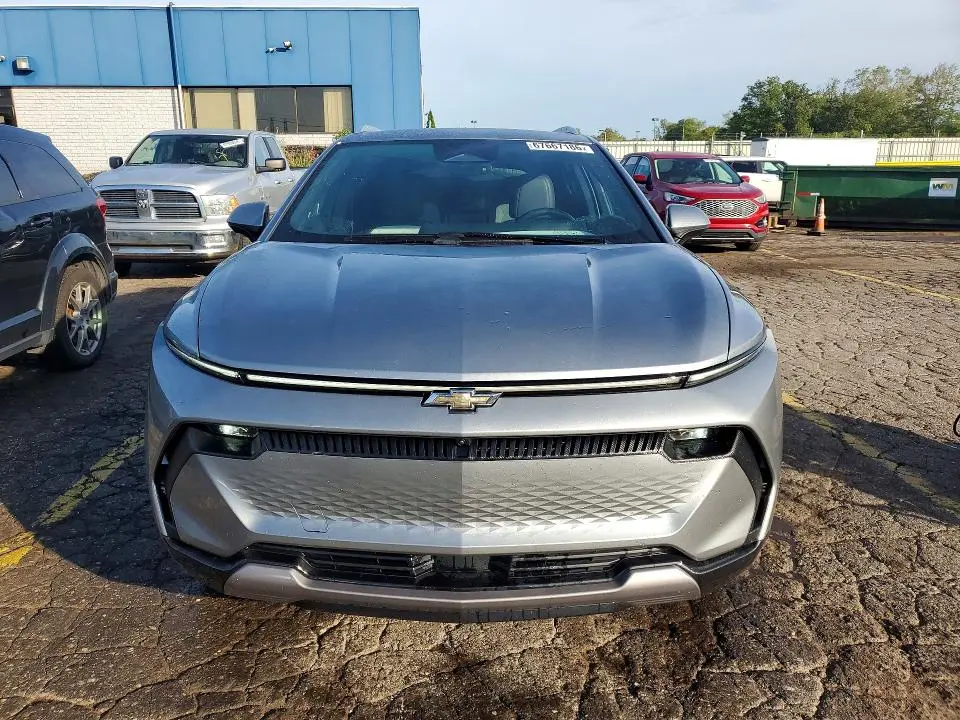 2024 CHEVROLET EQUINOX 2LT  