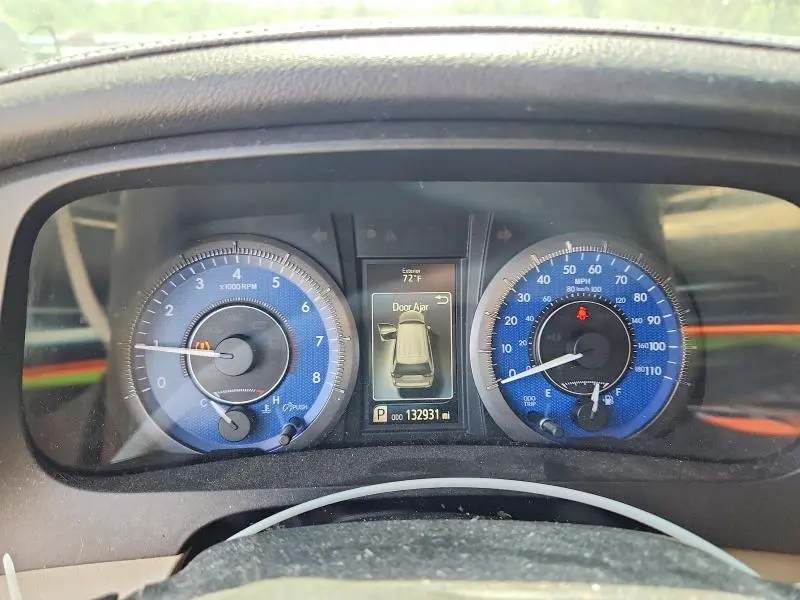 2015 TOYOTA SIENNA XLE PREMIUM 8-PASSENGER  