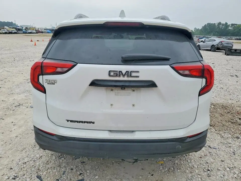 2021 GMC TERRAIN SLT  