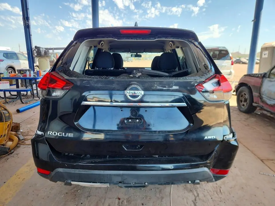 2017 NISSAN ROGUE S  