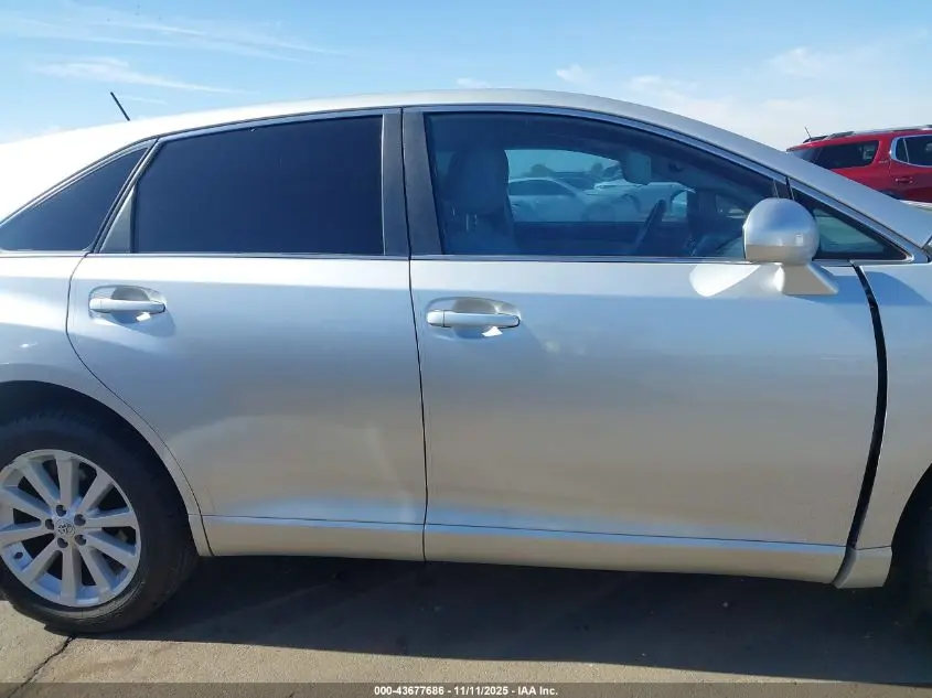 2010 TOYOTA VENZA  