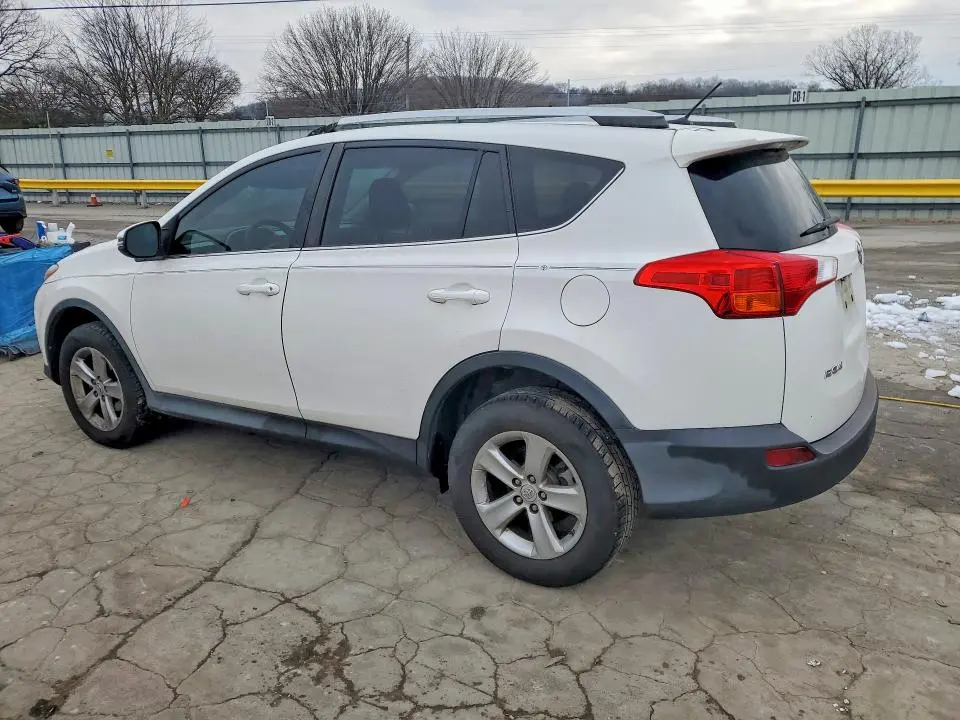 2014 TOYOTA RAV4 XLE  