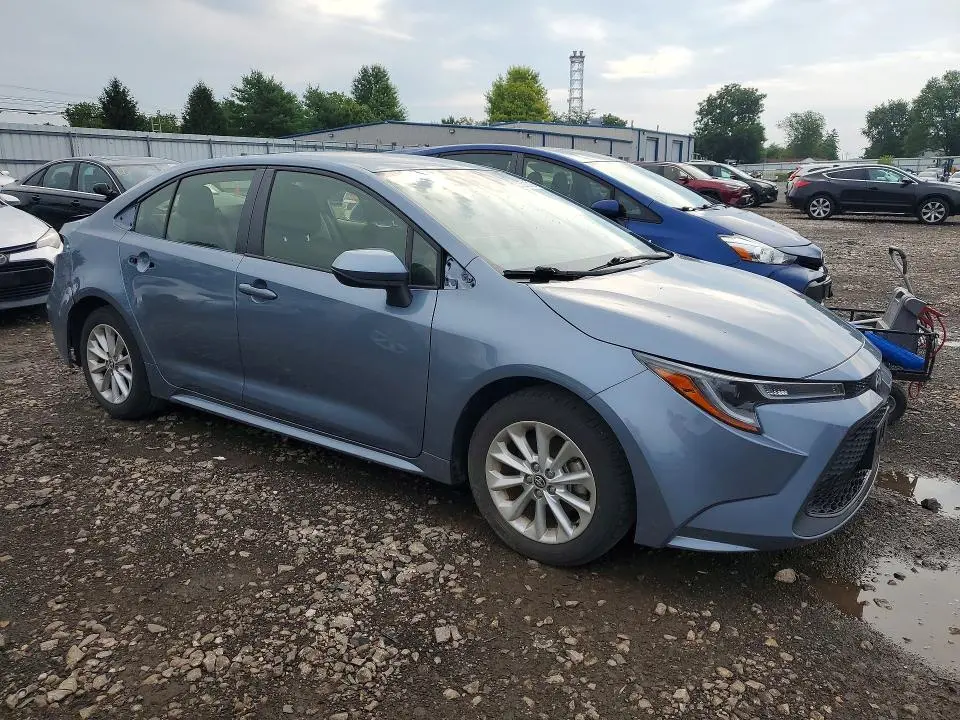2022 TOYOTA COROLLA LE  