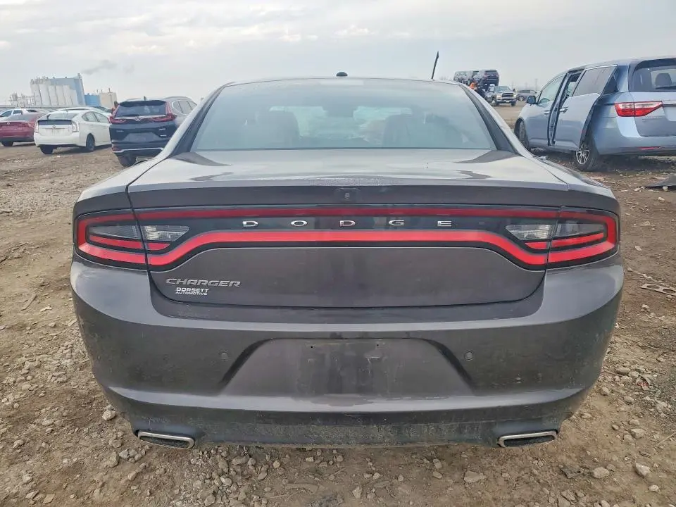 2021 DODGE CHARGER SXT  