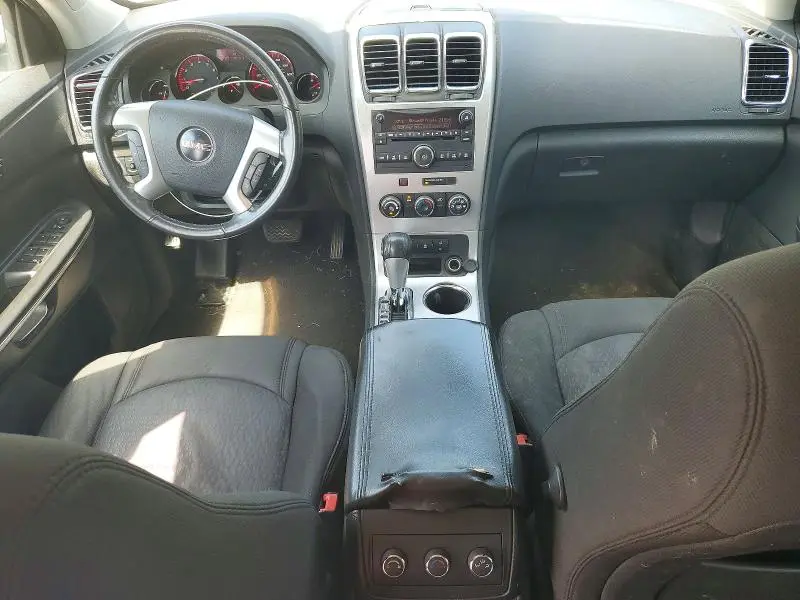 2011 GMC ACADIA SLE  