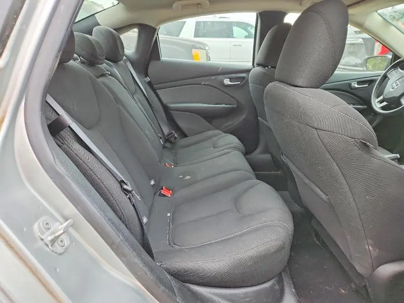 2013 DODGE DART SXT  
