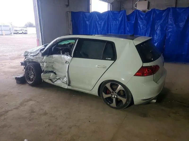 2016 VOLKSWAGEN GTI S/SE  