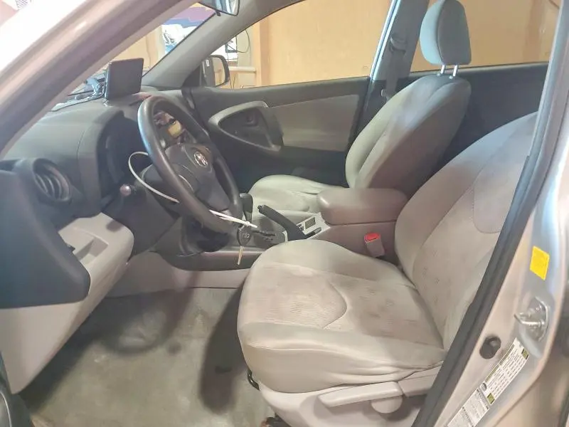 2011 TOYOTA RAV4 BASE  