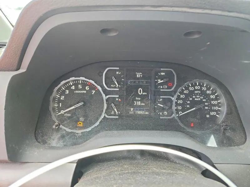 2018 TOYOTA TUNDRA CREWMAX SR5  