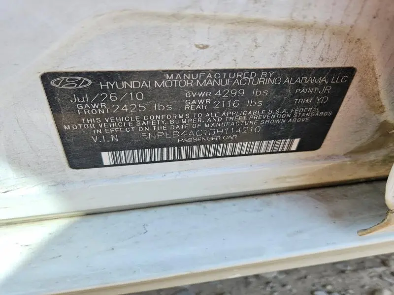 2011 HYUNDAI SONATA GLS  
