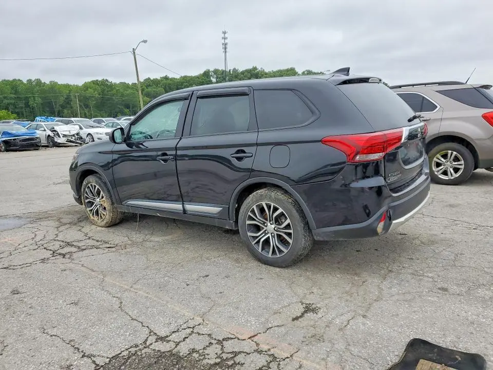 2018 MITSUBISHI OUTLANDER SE  