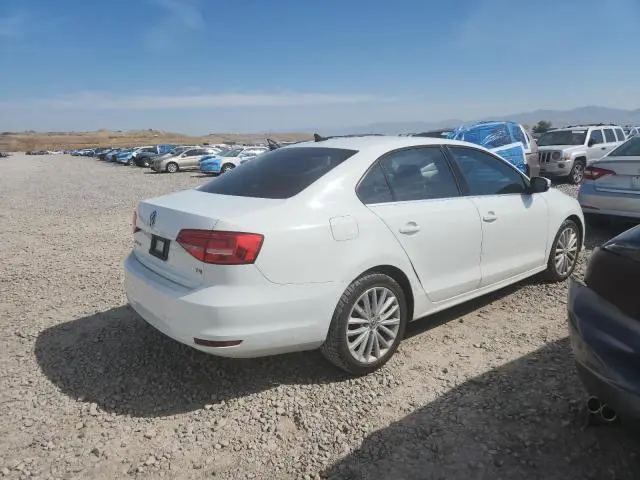 2015 VOLKSWAGEN JETTA SE  