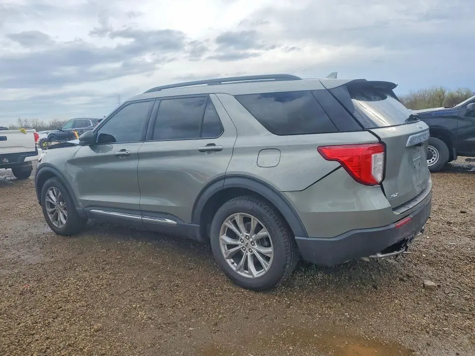2020 FORD EXPLORER XLT  