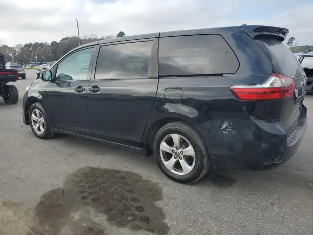 2020 TOYOTA SIENNA L  
