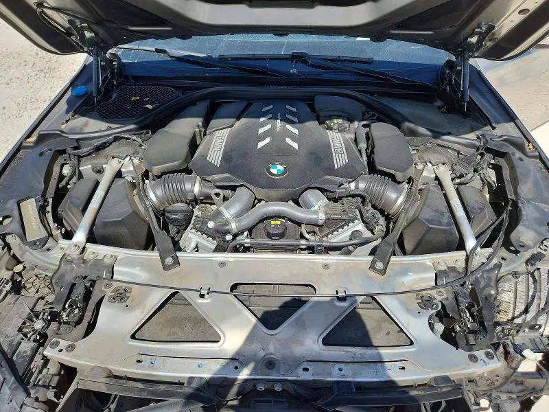 2021 BMW 750 XI  