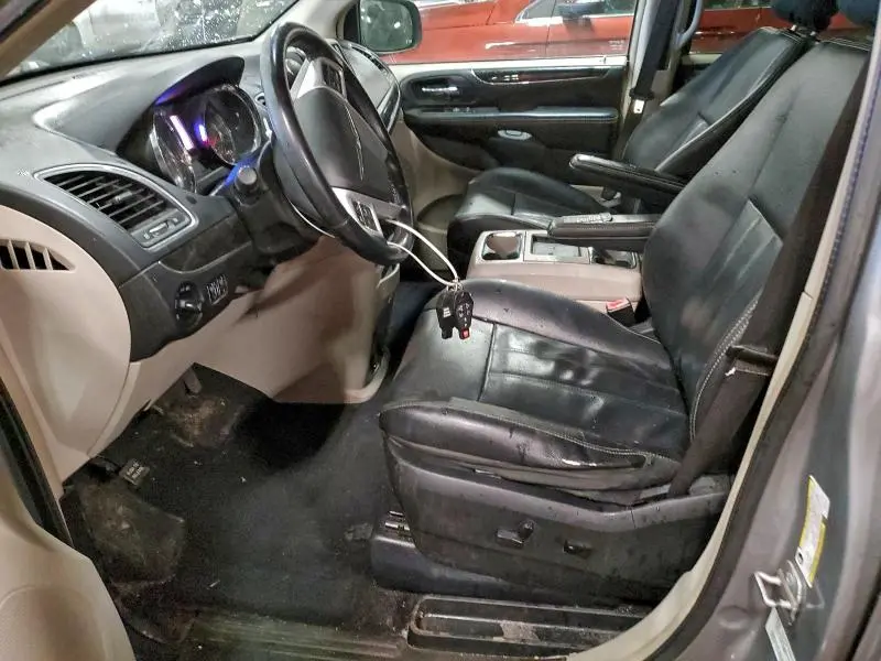 2014 CHRYSLER TOWN & COUNTRY TOURING  