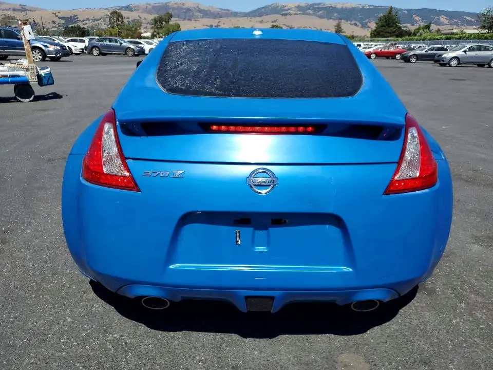 2011 NISSAN 370Z BASE  