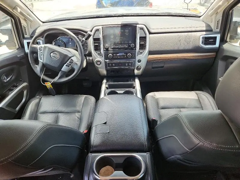 2020 NISSAN TITAN SL  
