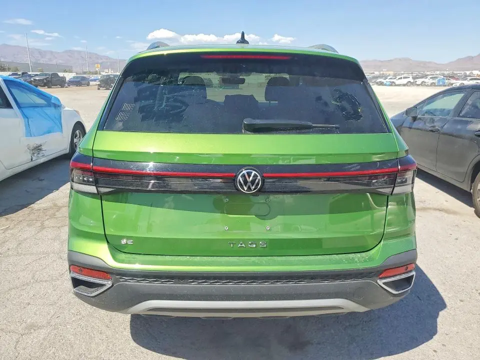 2025 VOLKSWAGEN TAOS SE  