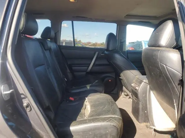 2011 TOYOTA HIGHLANDER BASE  