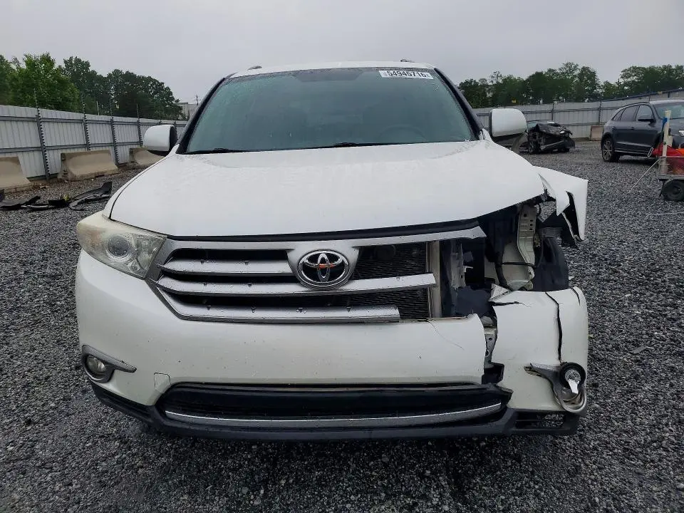 2013 TOYOTA HIGHLANDER   