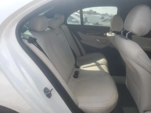 2017 MERCEDES-BENZ E 300  