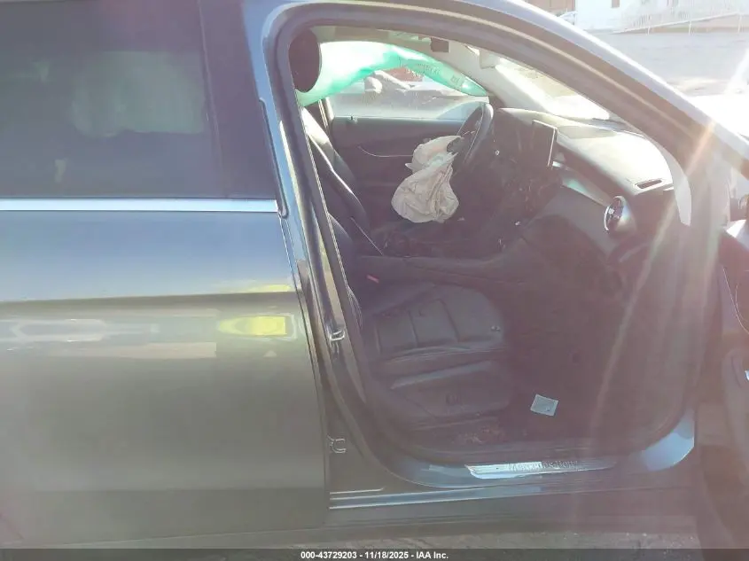 2016 MERCEDES-BENZ GLC 300  