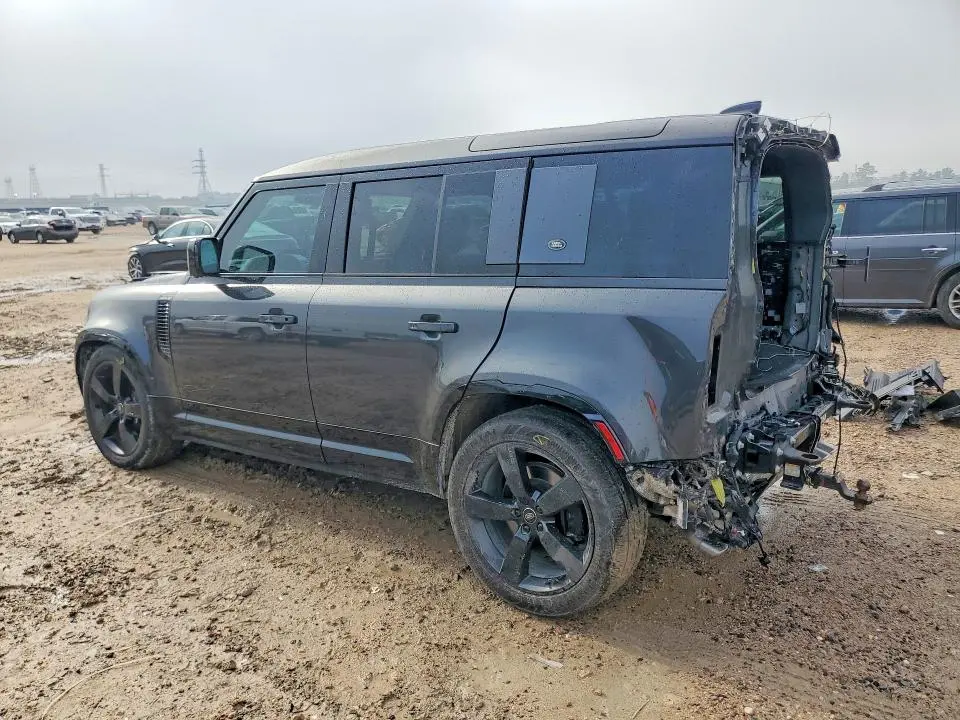 2023 LAND ROVER DEFENDER 110  