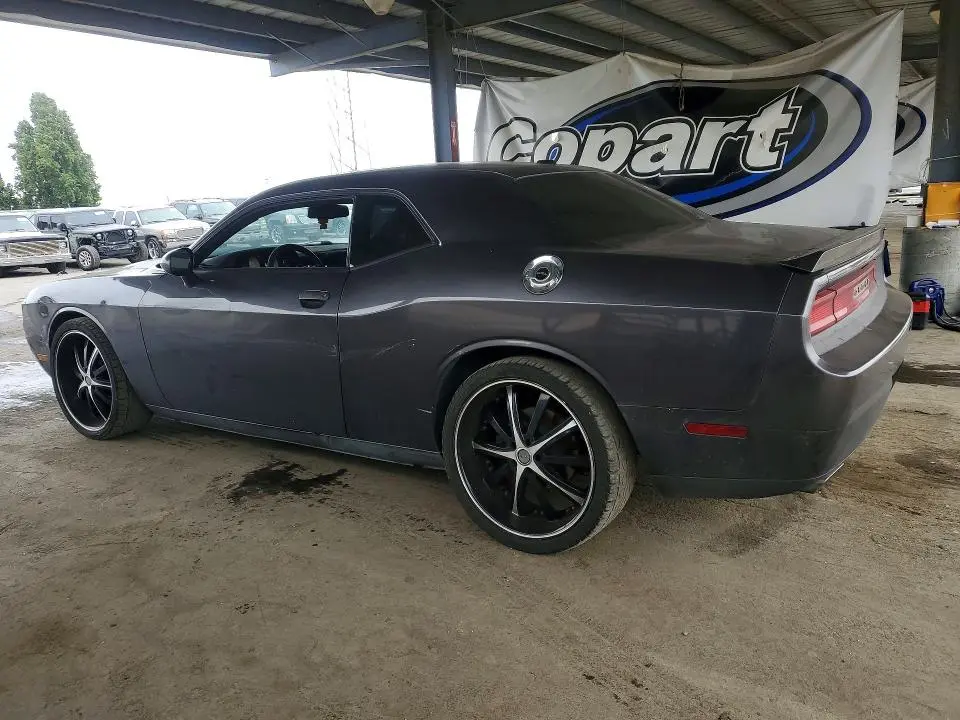 2013 DODGE CHALLENGER SXT  