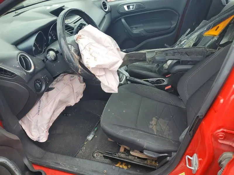 2014 FORD FIESTA SE  