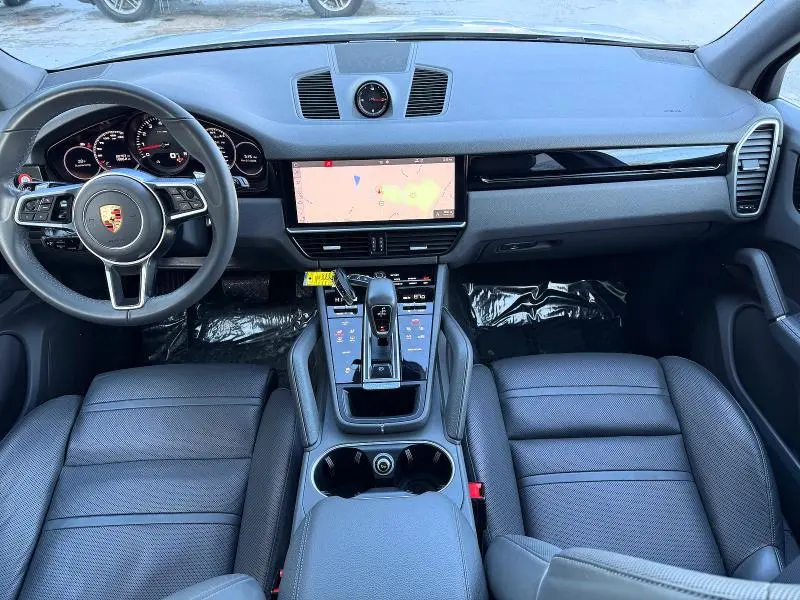 2019 PORSCHE CAYENNE   