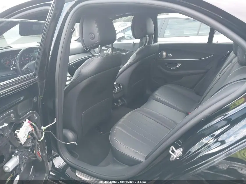 2017 MERCEDES-BENZ E 300  