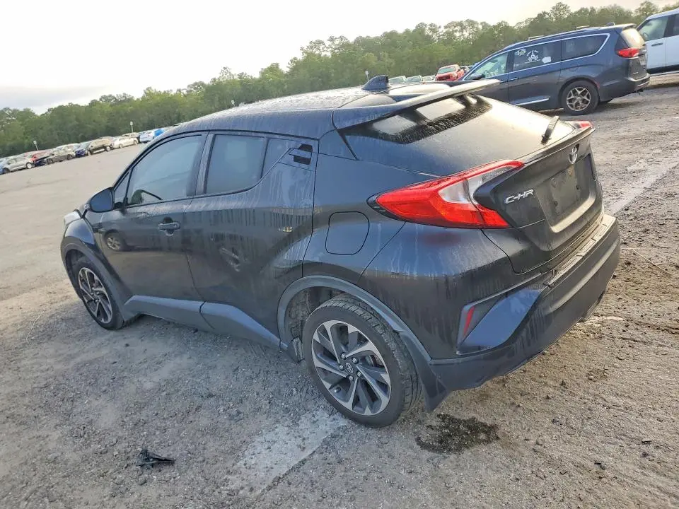 2019 TOYOTA C-HR LE  