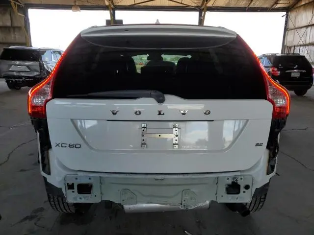 2010 VOLVO XC60 3.2  