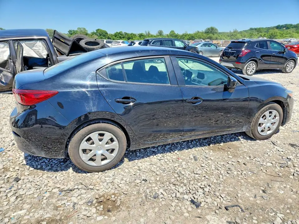 2018 MAZDA 3   