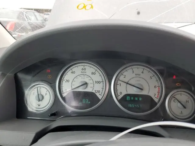 2010 CHRYSLER TOWN & COUNTRY TOURING  