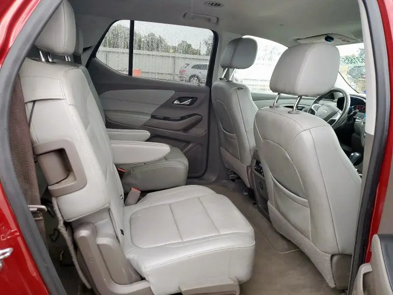 2019 CHEVROLET TRAVERSE LT  