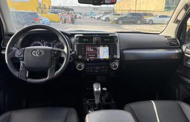 2021 TOYOTA 4RUNNER VENTURE  