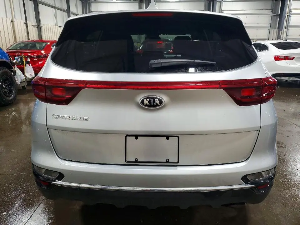 2022 KIA SPORTAGE LX  