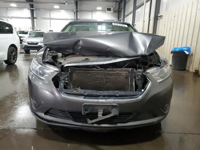 2015 FORD TAURUS SEL  